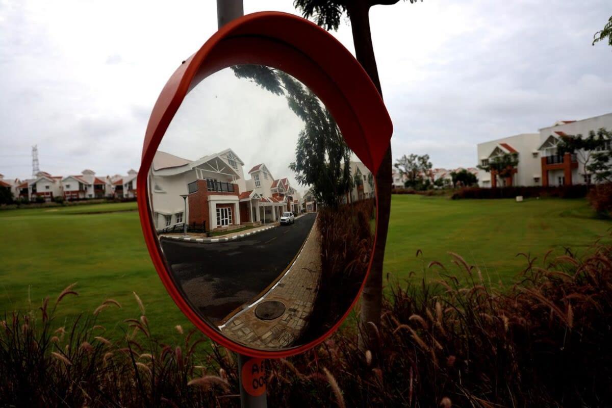 Welcome To Serenity-Luxury Villa At Prestige Augusta Golf Village Bangalore Exterior foto