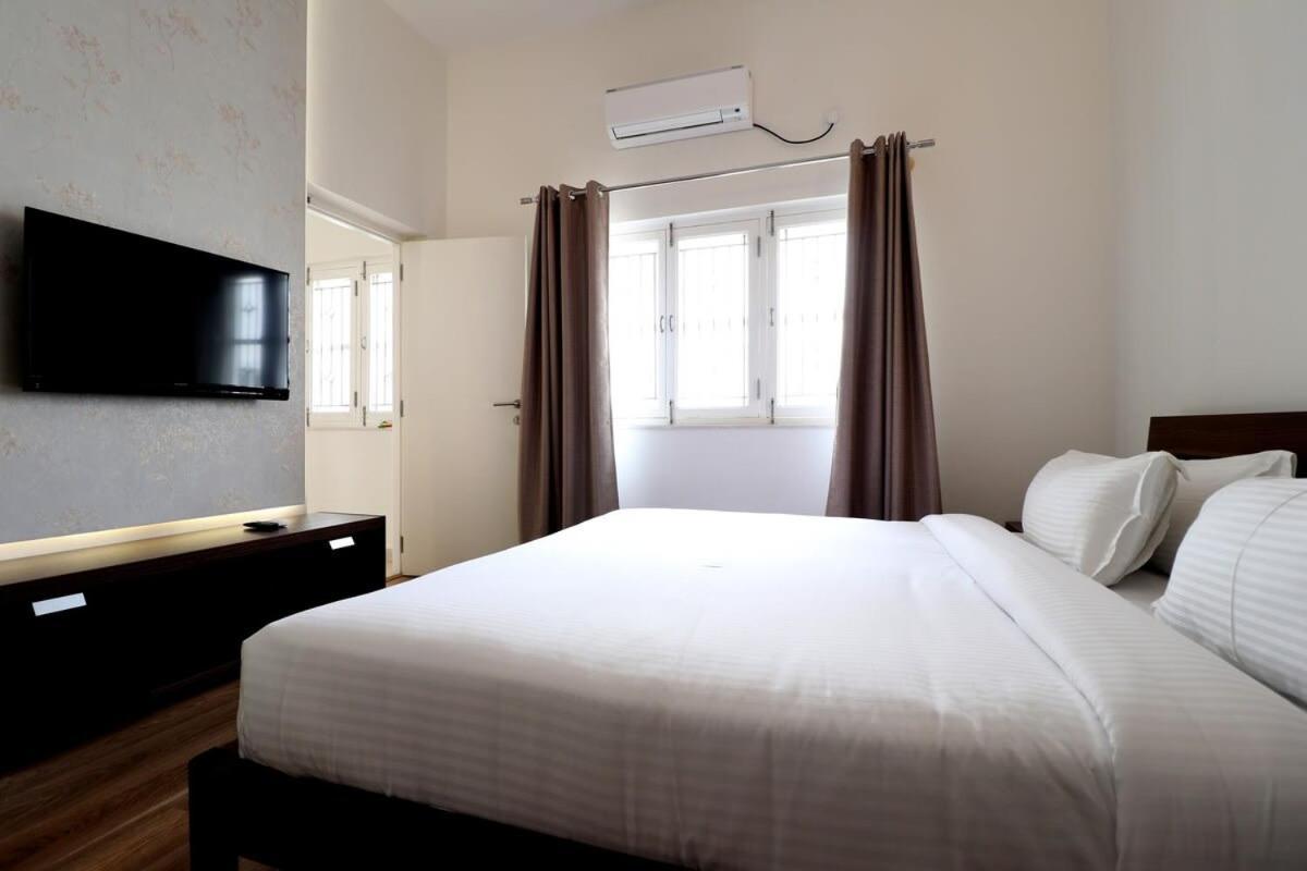 Welcome To Serenity-Luxury Villa At Prestige Augusta Golf Village Bangalore Exterior foto