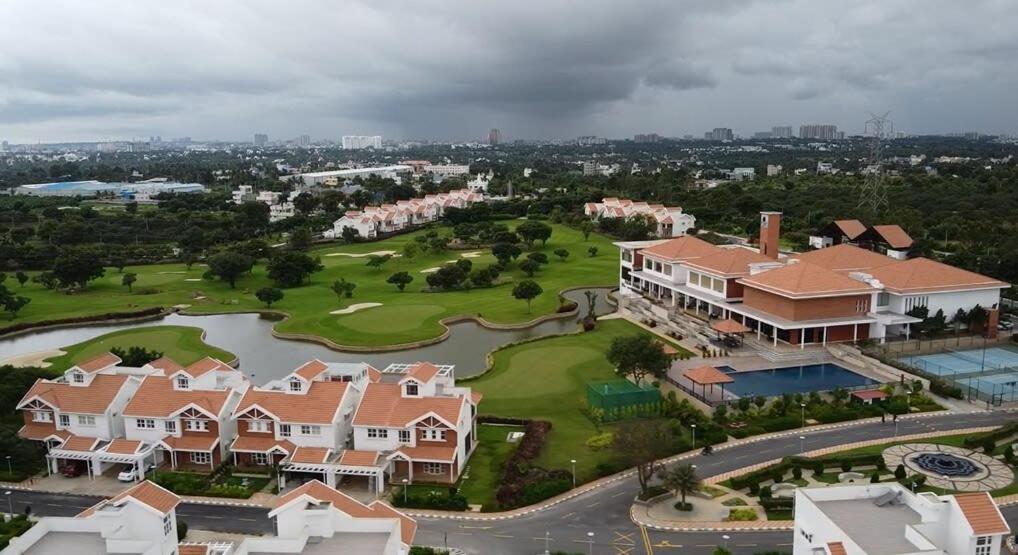 Welcome To Serenity-Luxury Villa At Prestige Augusta Golf Village Bangalore Exterior foto